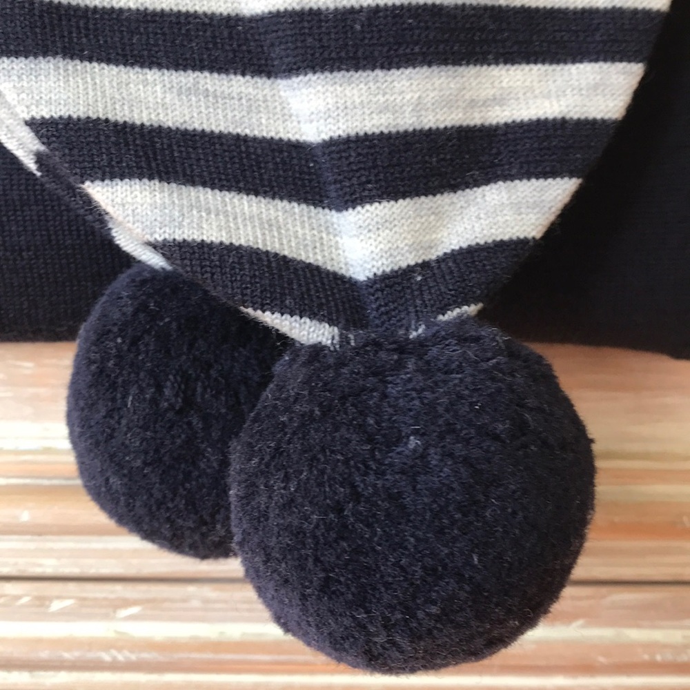 Cyrillus Scarf